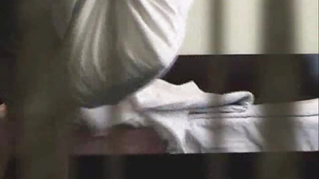وزیر امور خارجه به نظر می رسد یک ترنم جذاب و گرم است