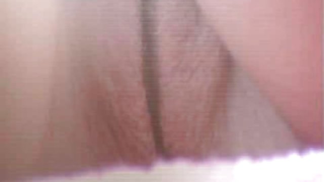رئیس همیشه منو در دفتر من میبینه