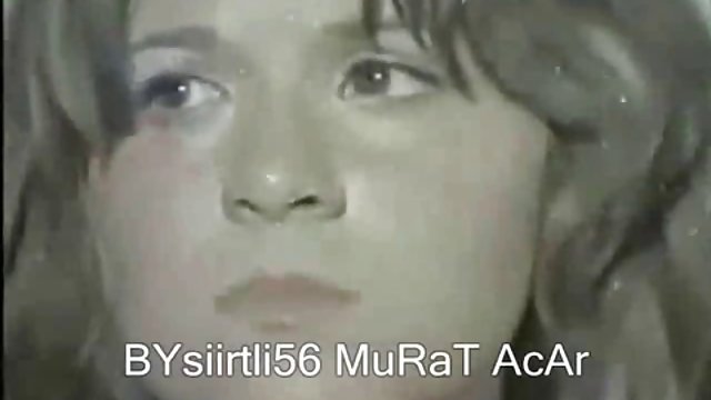 این قابل توجه است که MILF Cristal Caraballo را ببینید، درست است؟